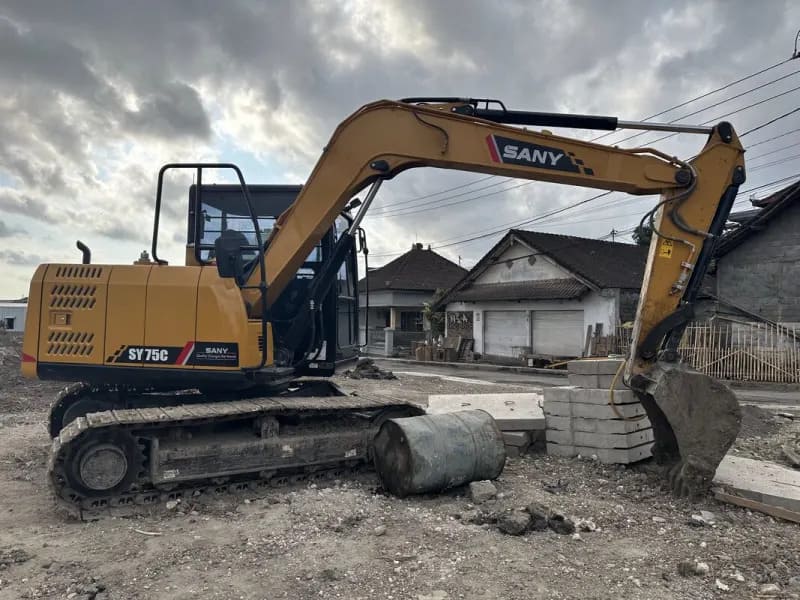 sewa excavator Jogja